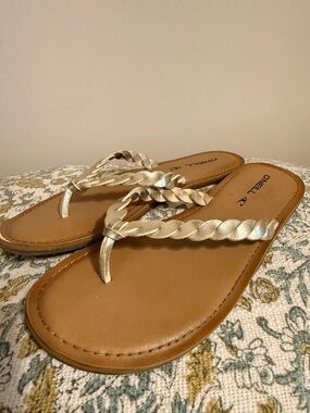 O'Neill Metallic Gold Braided Flips Flops
